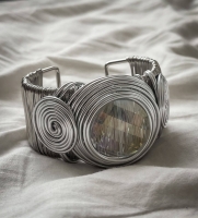 Metalen statement armband Nia