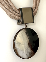 Ketting met hars hanger Selene